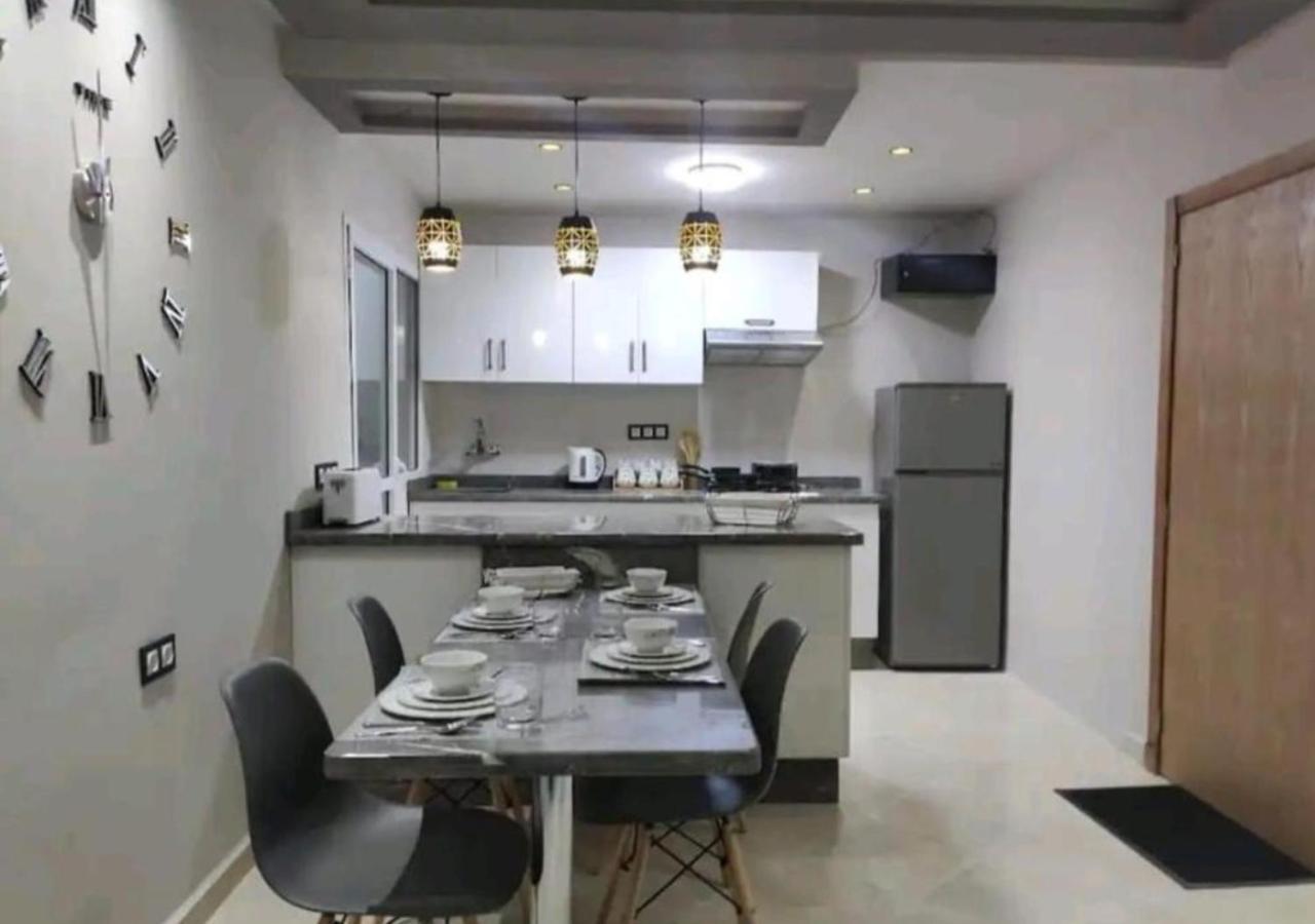 Elegant Apartment With Air Conditioner For A Great Stay Tanger Exteriör bild